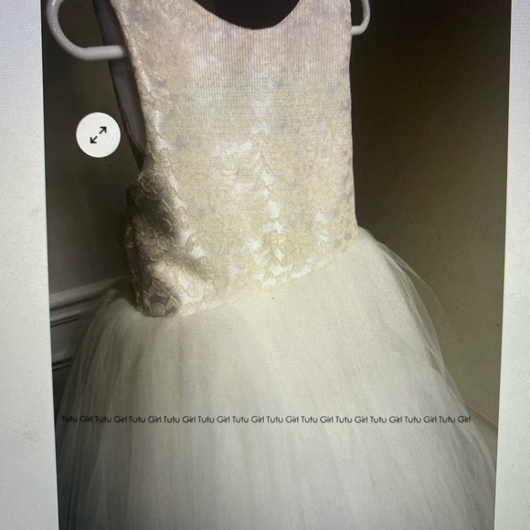 Flower girls dress• Tutu girl brand (Etsy)• ivory with tulle - Picture 3 of 3